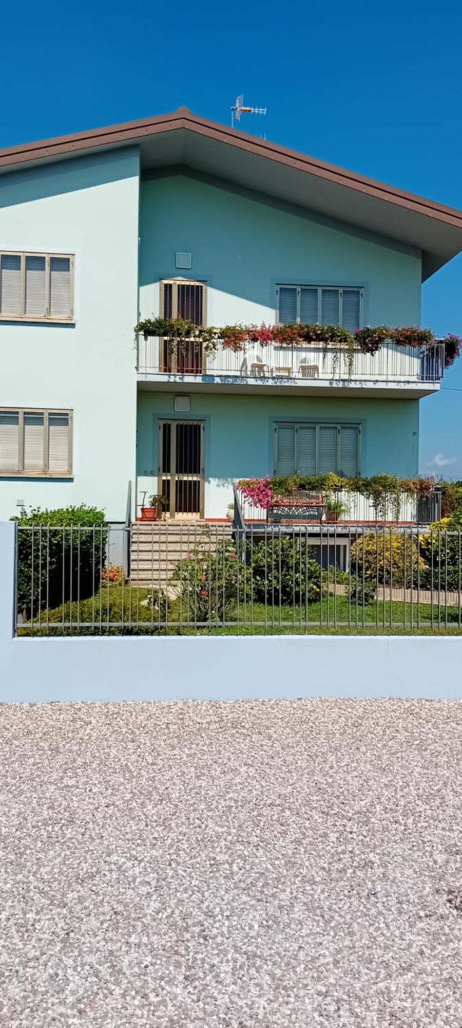 Bed and Breakfast La Cjase Di Pieri E Vilme Údine Exterior foto
